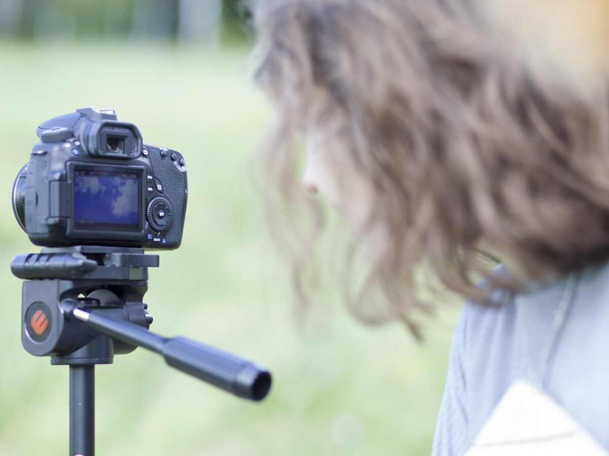 Maya Clars, Maya Clars, Parachute, music video, backstage