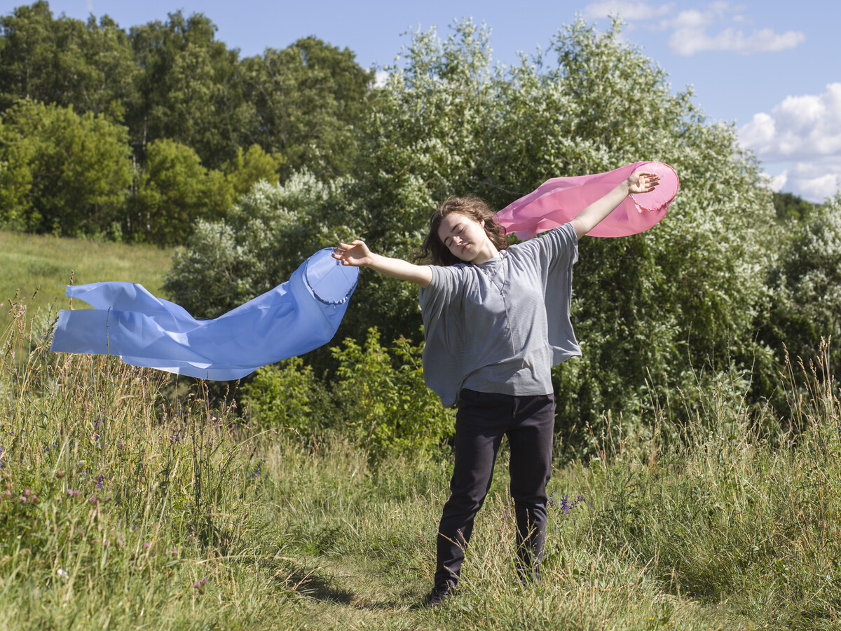 Maya Clars, Maya Clars, Parachute, music video, backstage