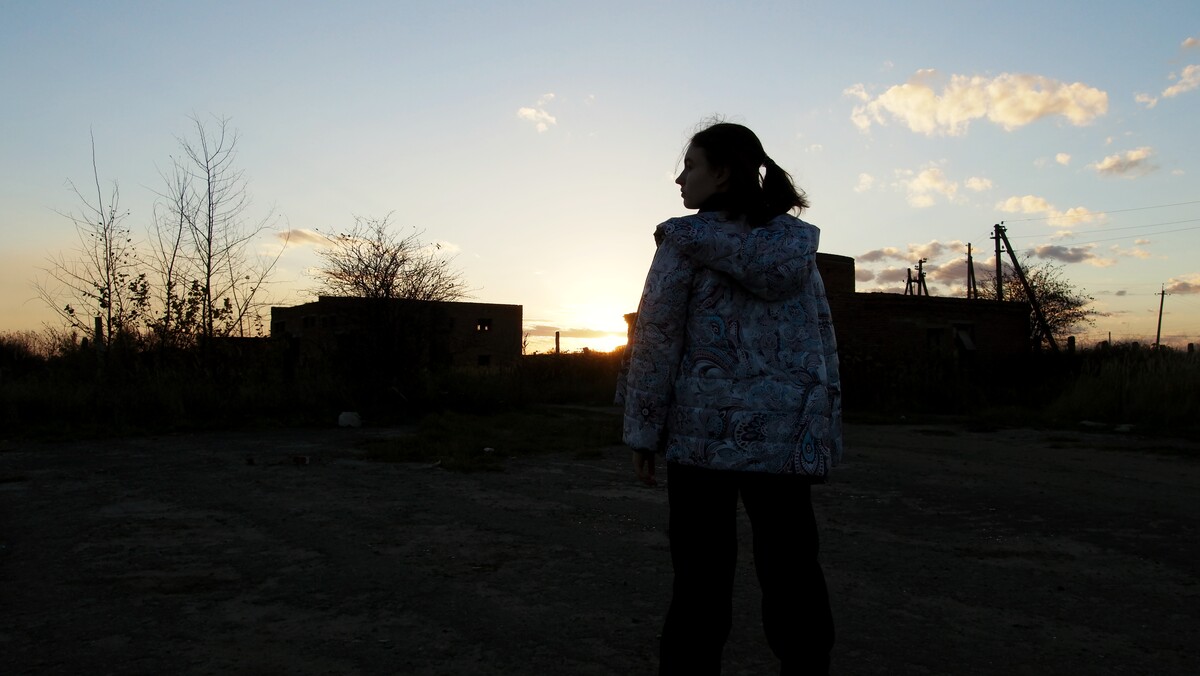Maya Clars, Song: the city is under control // Artist: Maya Clars