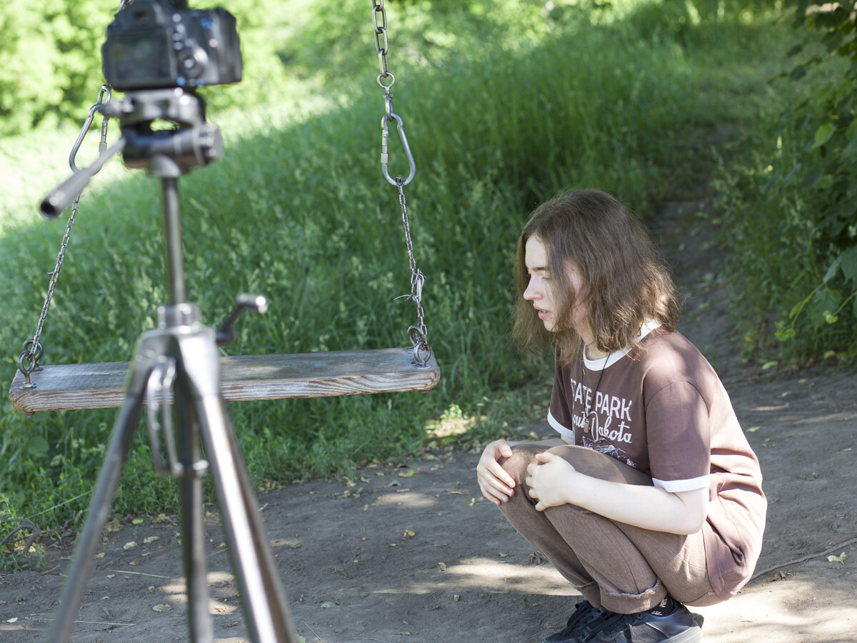 Maya Clars, Maya Clars, Fall Into the Unknown, music video, backstage