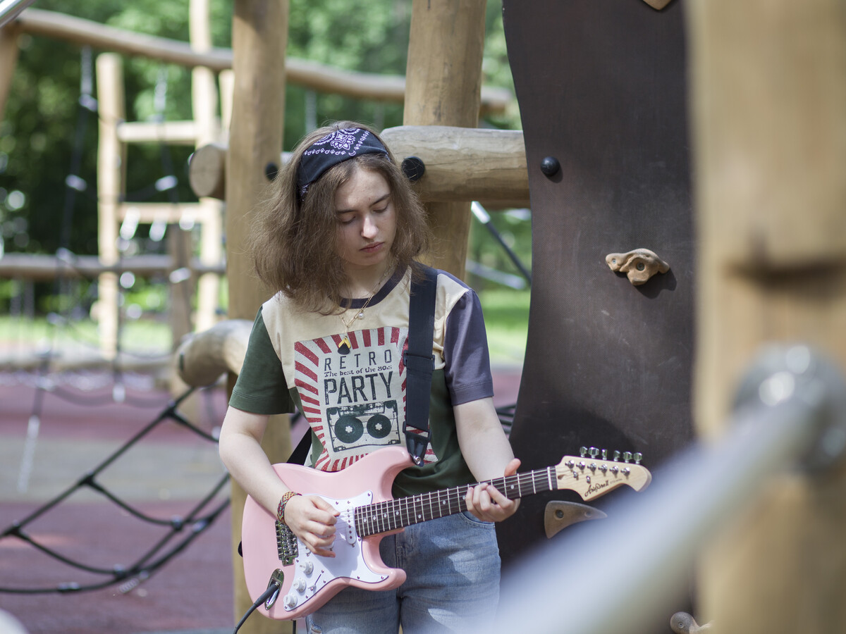 Maya Clars, Maya Clars, After the Shock, music video, backstage