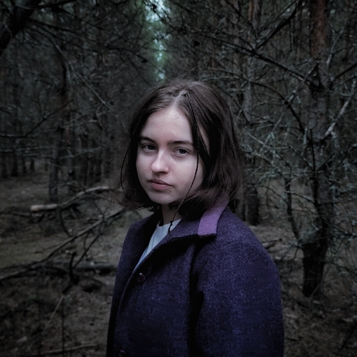 Song: Girls Are Vampires // Artist: Maya Clars