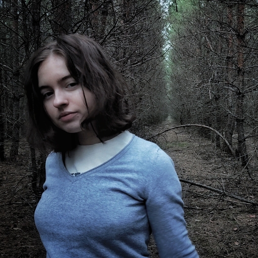 Song: Girls Are Vampires // Artist: Maya Clars