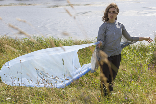 Maya Clars, Parachute, music video, backstage